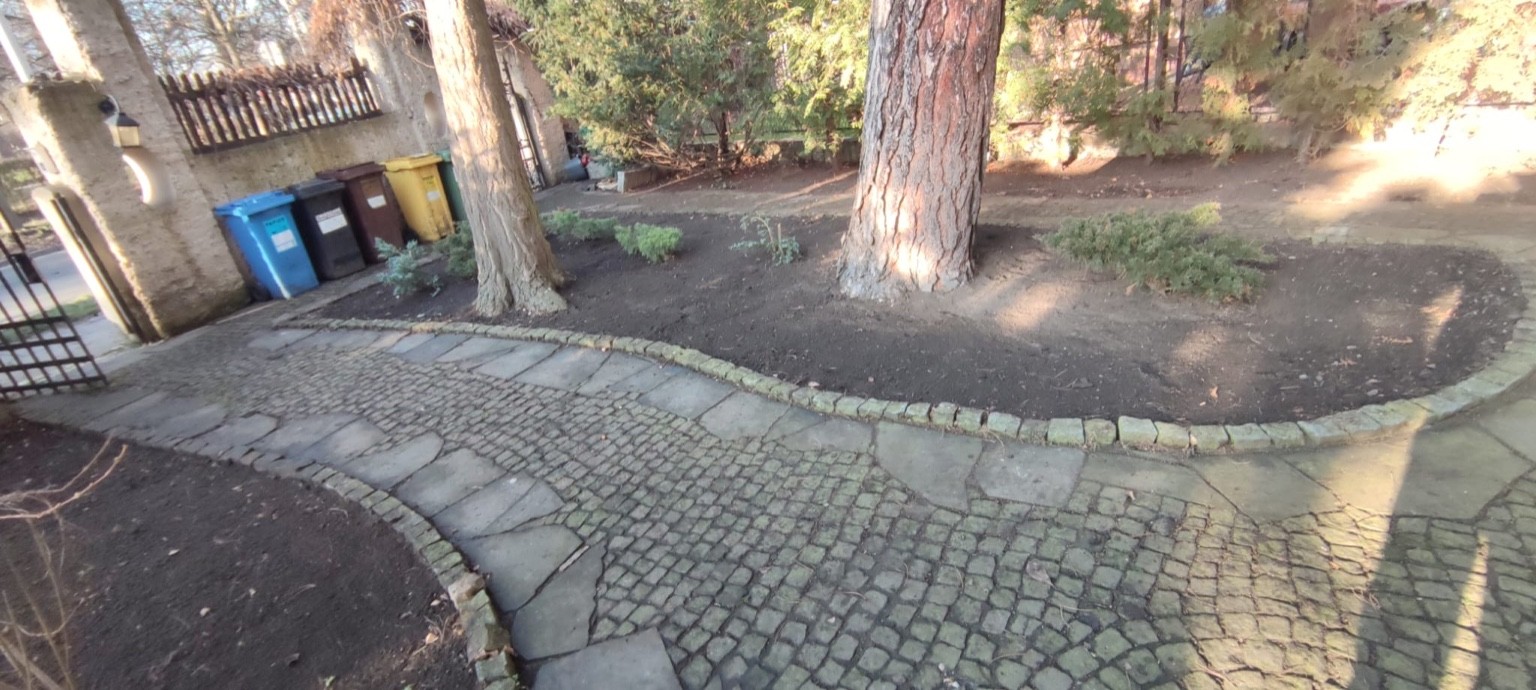 952F03DF-C097-4597-AA6A-7D3E26356EE6_max2MB